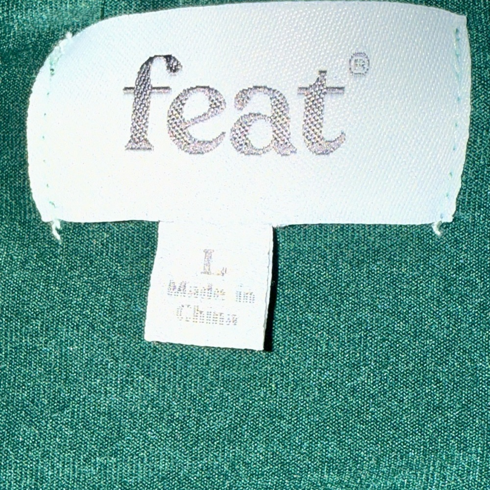 FEAT Hunter Green comfy crewneck NWT $68 MSRP - Picture 5 of 8